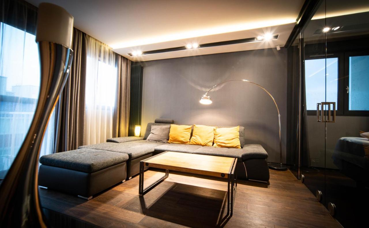 Riverside Luxury Panorama Home - Smarttv, Fastwifi Budapest Luaran gambar